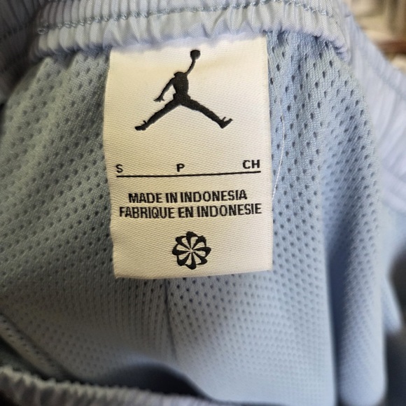 Jordan Light Bluish Gray and Black Joggers - Picture 7 of 8